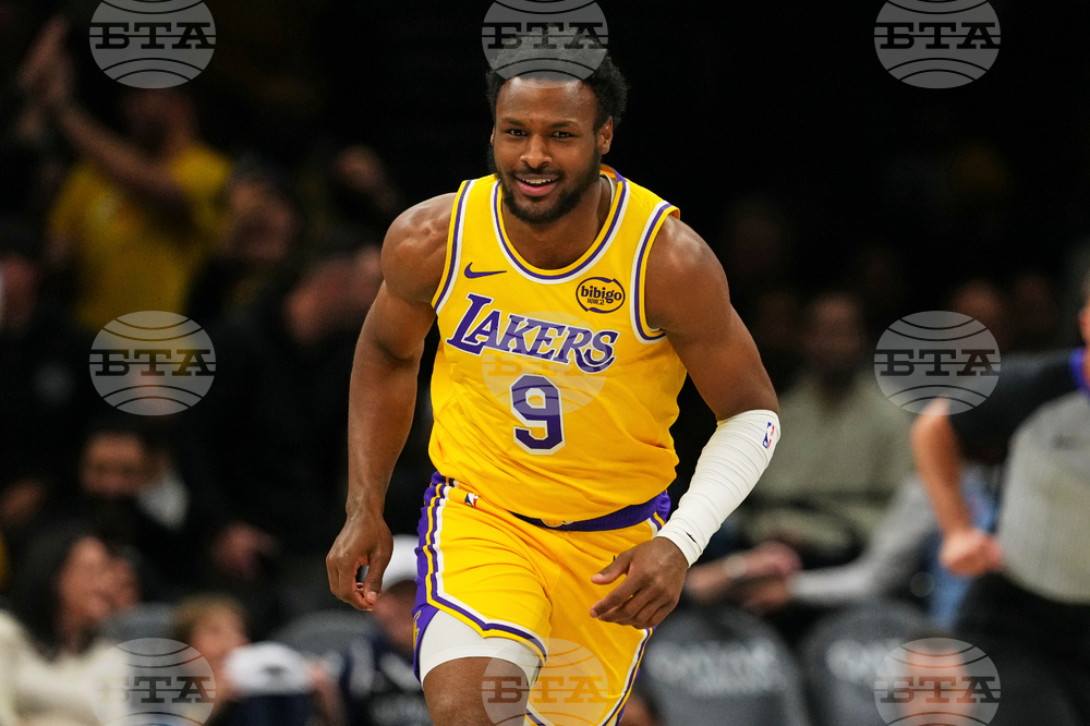 Lakers Nets Basketball