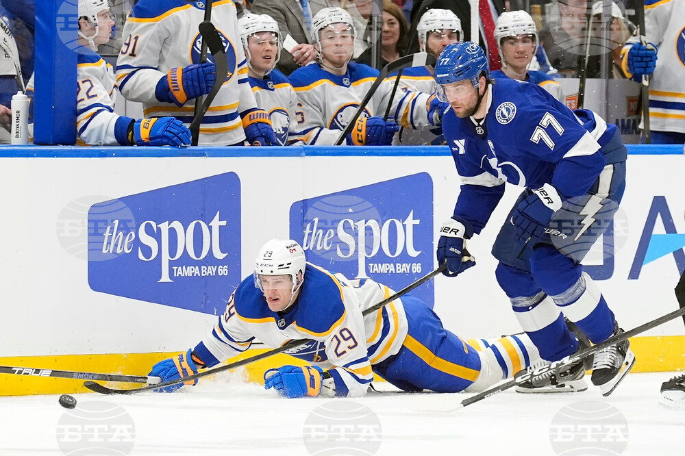 Sabres Lightning Hockey