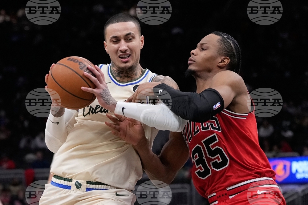 Bulls Bucks Basketball