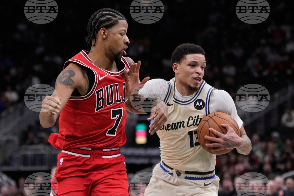 Bulls Bucks Basketball