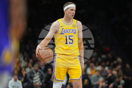 Lakers Nets Basketball