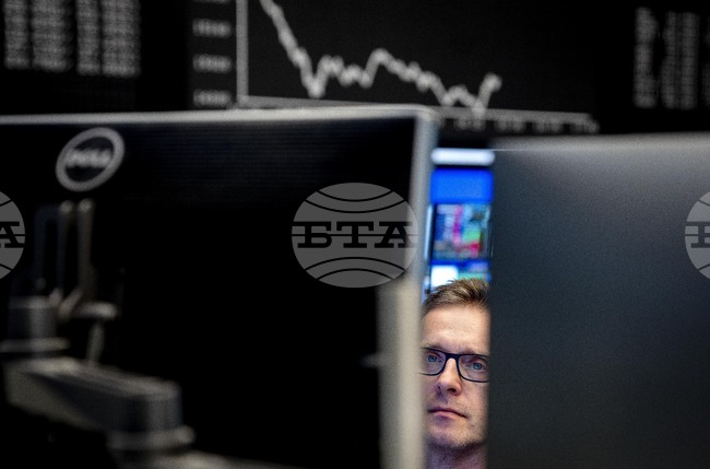 Европейските борси приключиха сесиите с понижения, докато инвеститорите анализираха корпоративните отчети 