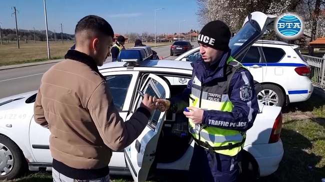 Трима души са арестувани при полицейска спецоперация в Русенско