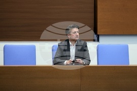 Парламент - заседание