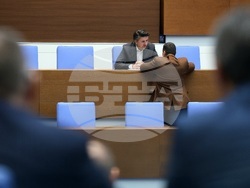 Парламент - заседание