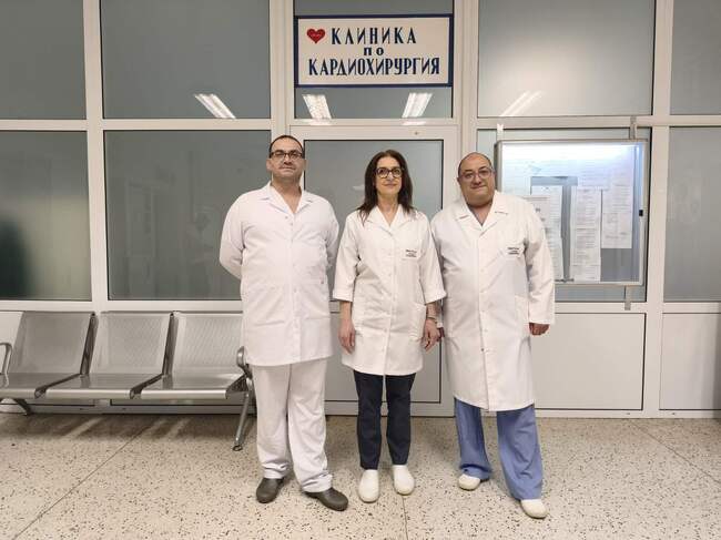 Кардиохирурзите на УМБАЛ „Свети Георги“ спасиха живота на млада жена след рядък и сложен случай на ендокардит