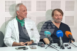 Варна - болница - ръководство - пресконференция