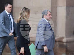 „Има такъв народ“ - президент - консултации - пристигане