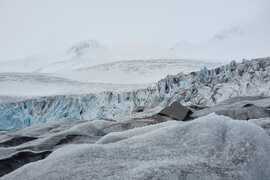 Антарктида - Ден 76 - тема на деня - Физикът Васил Гурев: Челото на ледника до българската антарктическа база се движи с 20-30 метра годишно