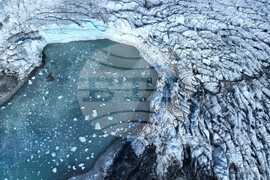 Антарктида - Ден 76 - тема на деня - Физикът Васил Гурев: Челото на ледника до българската антарктическа база се движи с 20-30 метра годишно