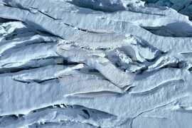 Антарктида - Ден 76 - тема на деня - Физикът Васил Гурев: Челото на ледника до българската антарктическа база се движи с 20-30 метра годишно