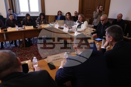 Народно събрание - Комисия по труда и социалната политика