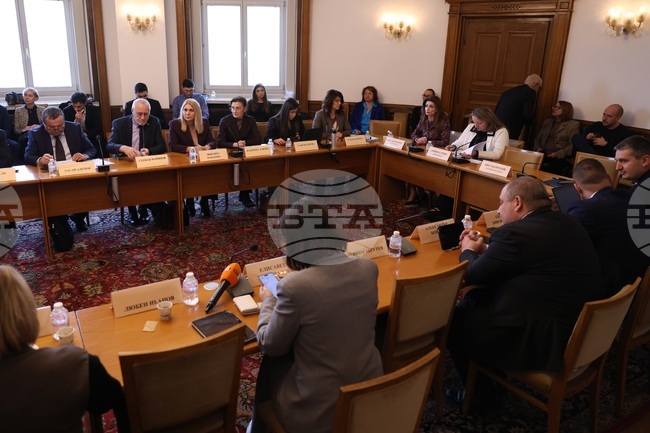 Народно събрание - Комисия по труда и социалната политика