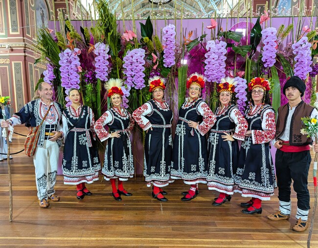 Фолклорната група „Българи“ от Мелбърн, Австралия, ще участва днес в Националния мултикултурен фестивал в Канбера
