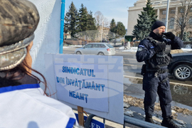 Румъния - Букурещ - образование - протест