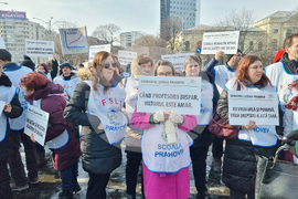Румъния - Букурещ - образование - протест