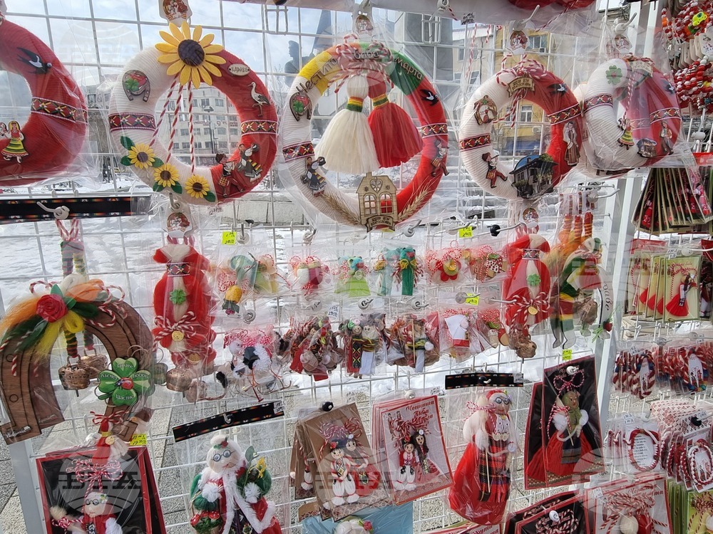 Плевен - мартеници - базар