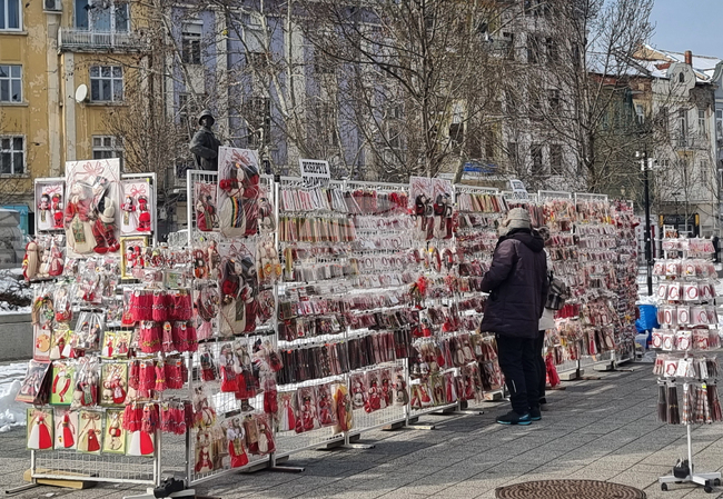 Плевен - мартеници - базар