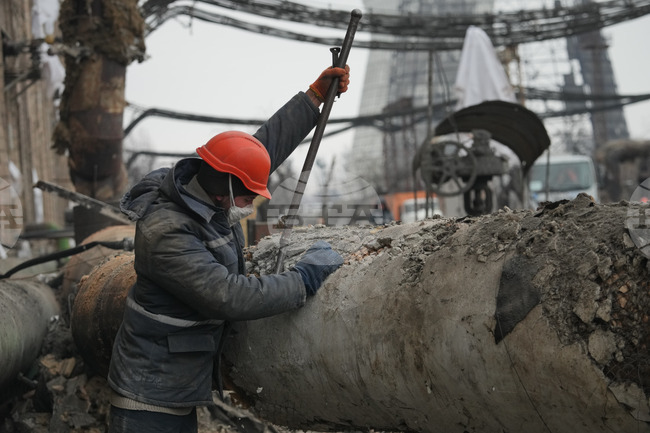 Украйна заяви, че е нанесла удар срещу завод за балистични ракети в руската република Удмуртия