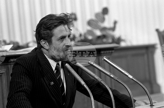 Петър Берон, биолог, зоолог, спелеолог и политик