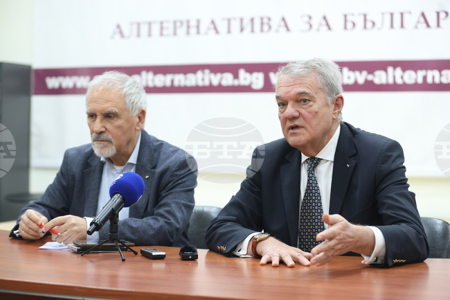 Инициативата за т.нар. Европа на две скорости обсъдиха дипломати, представители на „БСП-Обединена левица", синдикати и работодатели