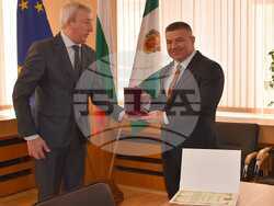 Разград - възпоменателен медал - кмет и областен