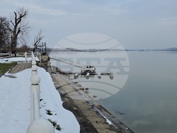 Видин - река Дунав - баржи - инцидент - свободно плаване - повредена инфраструктура