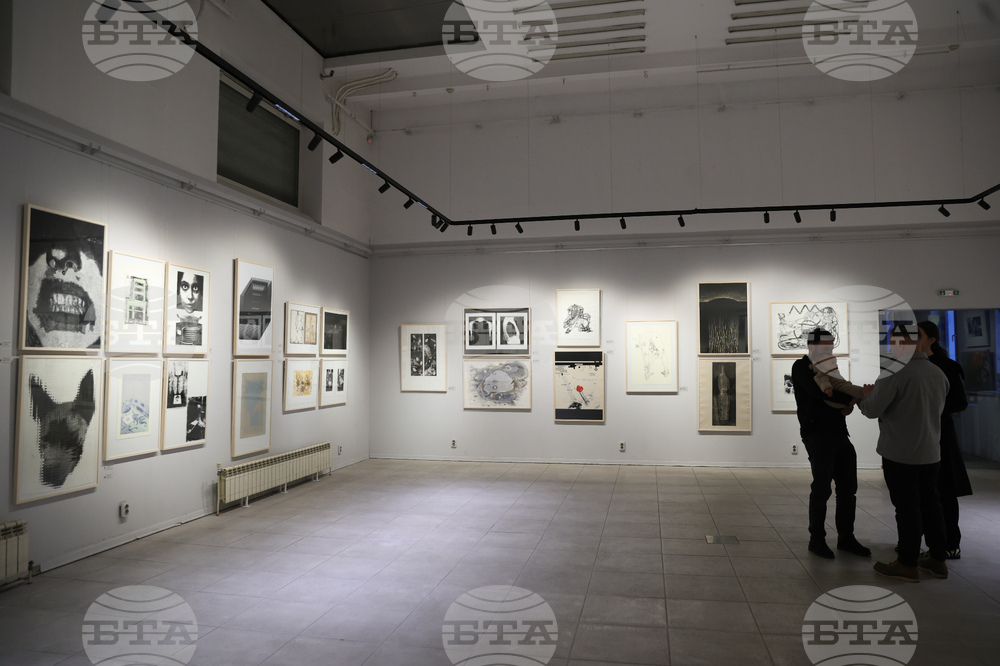 НХА - изложба графика - преподаватели и студенти