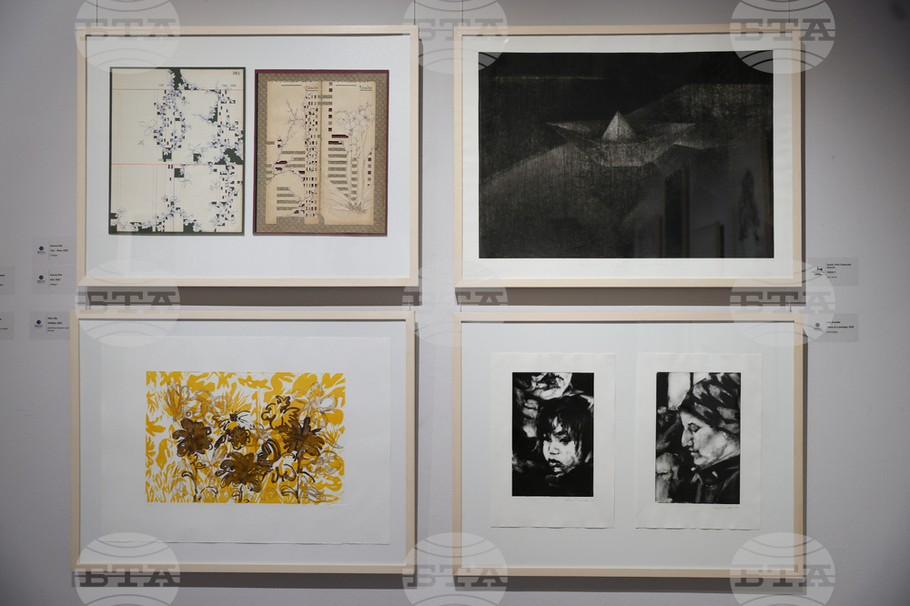 НХА - изложба графика - преподаватели и студенти