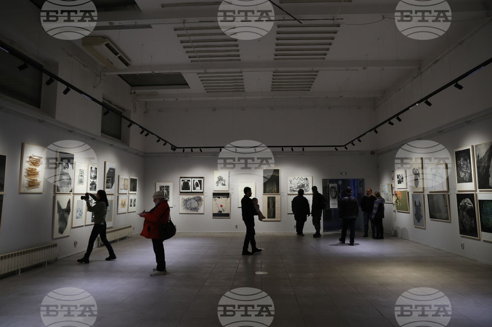 НХА - изложба графика - преподаватели и студенти