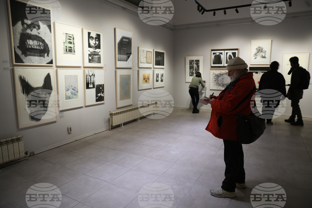 НХА - изложба графика - преподаватели и студенти