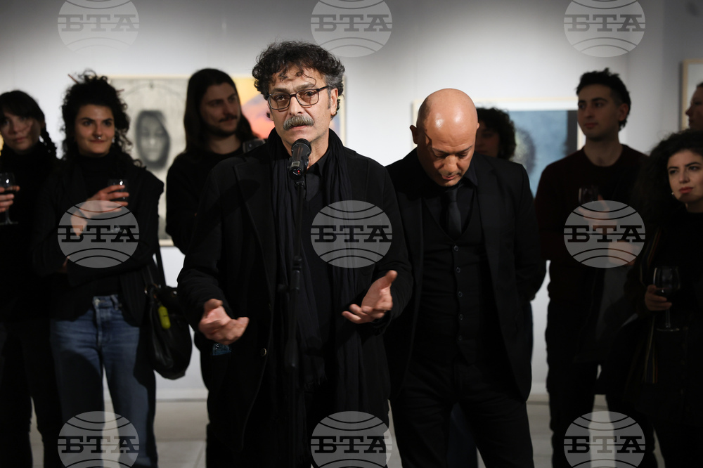 НХА - изложба графика - преподаватели и студенти