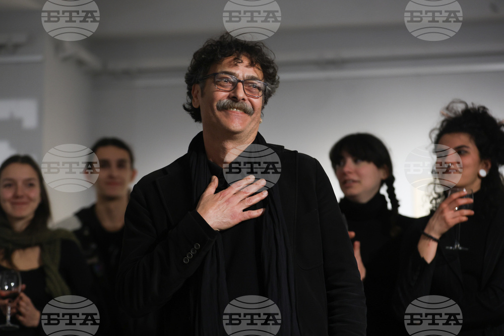 НХА - изложба графика - преподаватели и студенти