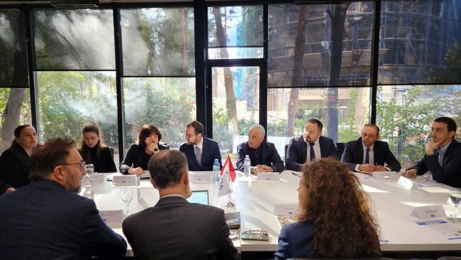 АТА: Френски компании проявяват интерес към инвестиции в железопътния сектор на Албания