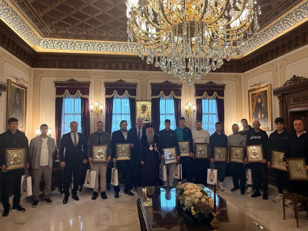 Пловдивският митрополит се срещна с отбора на България за Купа „Дейвис“