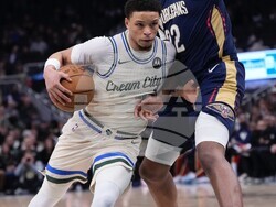 Pelicans Bucks Basketball