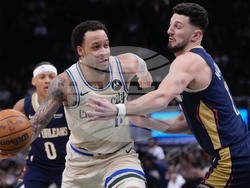 Pelicans Bucks Basketball