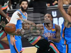 Thunder Spurs Basketball