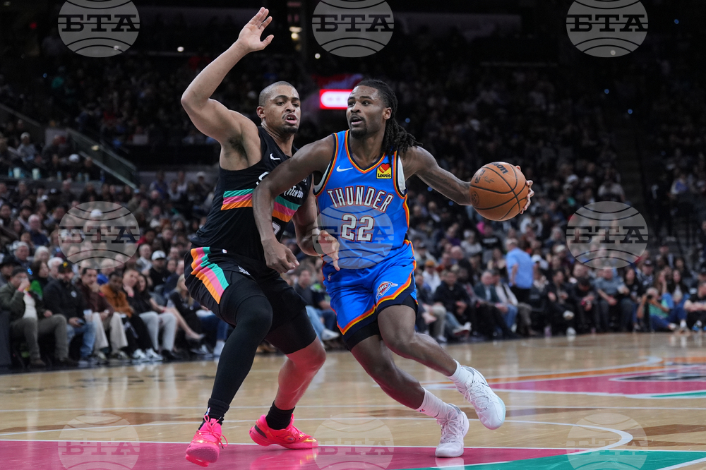 Thunder Spurs Basketball