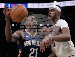 Pelicans Bucks Basketball