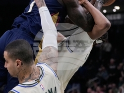 Pelicans Bucks Basketball