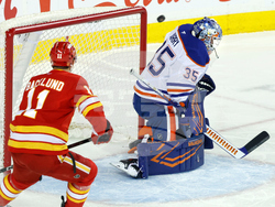 Oilers Flames Hockey