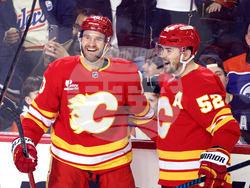 Oilers Flames Hockey