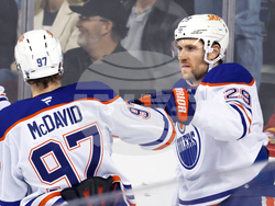 Oilers Flames Hockey