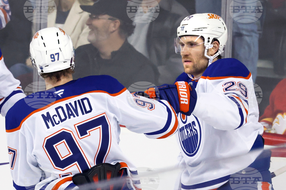 Oilers Flames Hockey