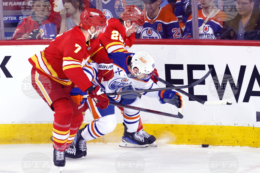 Oilers Flames Hockey