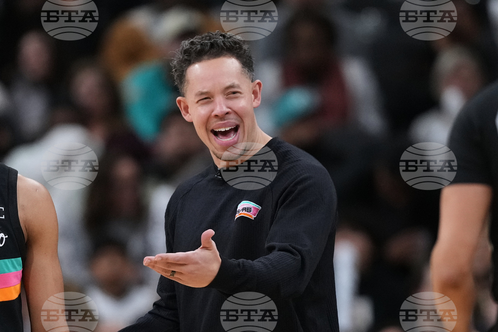 Thunder Spurs Basketball