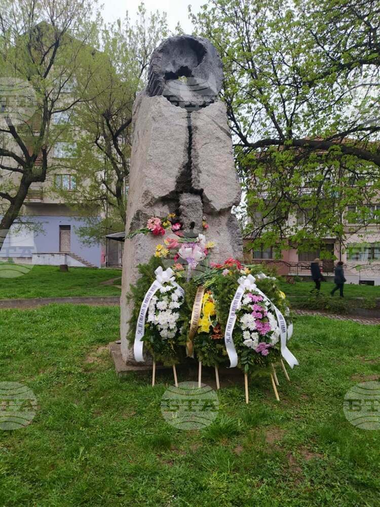 Подета е инициатива за именуване на планински връх на алпиниста Людмил Янков по случай 70-годишнината от рождението му