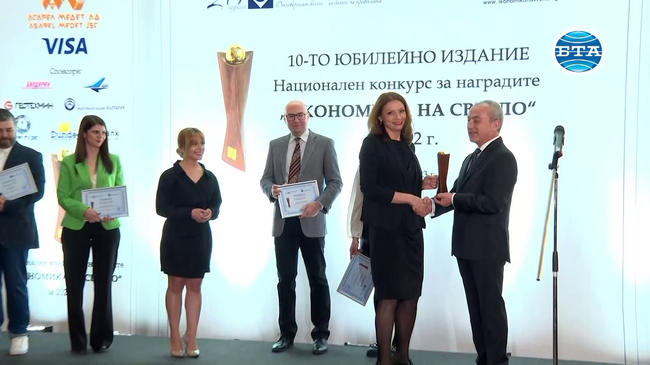 Средният процент на сивата икономика за Европейския съюз е 15, а в България е 22, каза председателят на АИКБ Васил Велев