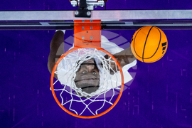 APTOPIX Iowa Washington Basketball